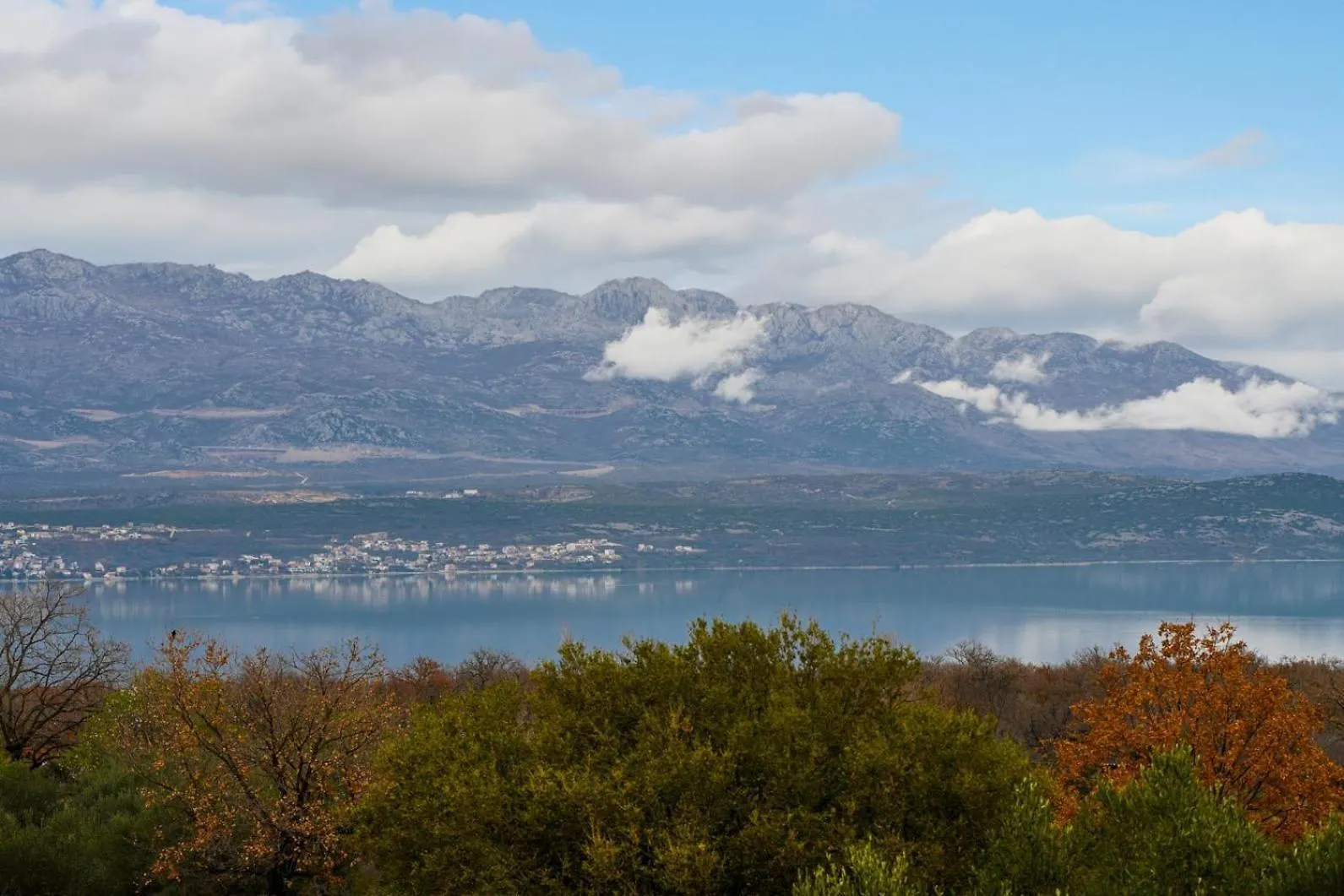 Villa Dasi S Grijanim Bazenom Posedarje Croatia